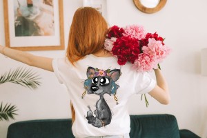 damska koszulka z kotem boho