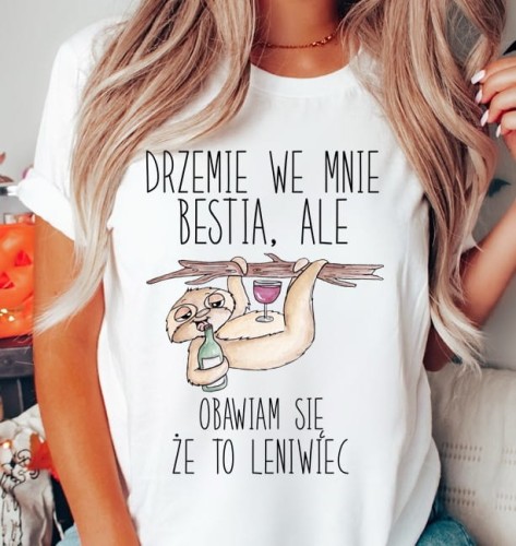DRZEMIE WE MNIEBESTIA.JPG