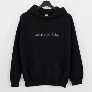 czarna bluza z kapturem 3.JPG