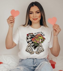 biała koszulka z nadrukiem na lato szkielet9