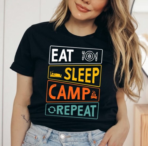 KOSZULKA Z MOTYWEM CARAVANINGU.jpg
