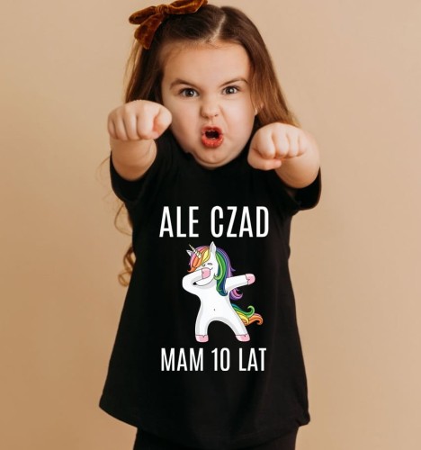 KOSZULKA NA 10 URODZINY DLA DZIEWCZYNKI Z UNICORNEM.jpg