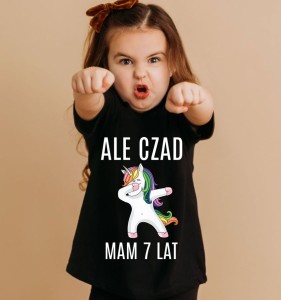 KOSZULKA NA 7 URODZINY DLA DZIEWCZYNKI Z UNICORNEM.jpg