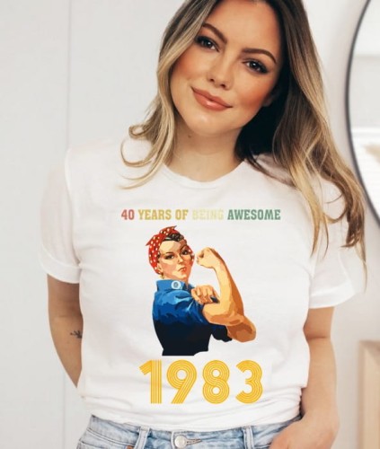 KOSZULKA NA 40 DAMSKA BIAŁA.jpg