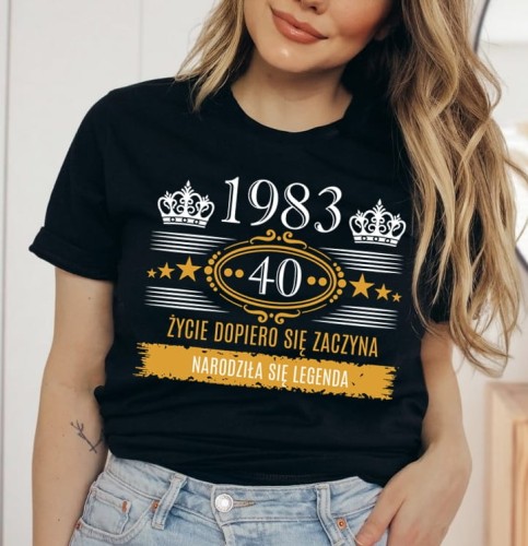 DAMSKA KOSZULKA NA 40-STKE DLA KOBIETY 40