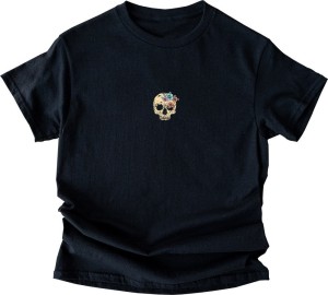 CZARNA KOSZULKA Z CZASZKĄ.jpg