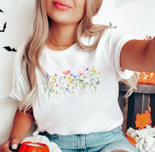 KOSZULKA Z KWIATAMI POLNYMI KWIAT3.JPG