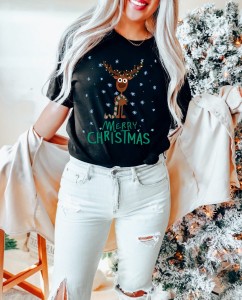 damska koszulka z reniferem na święta.jpg