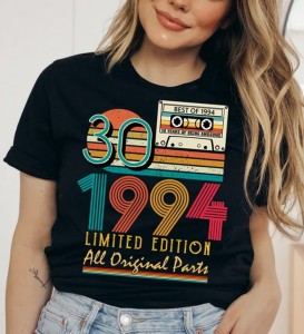 damska czarna koszulka na 30 urodziny vintage 1994