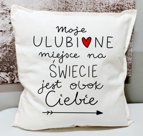 PODUSZKA NA WALENTYNKI NA PREZENT.jpg