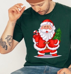 zielona koszulka z mikołajem.JPG