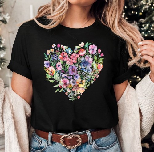 czarna koszulka z sercem.jpg