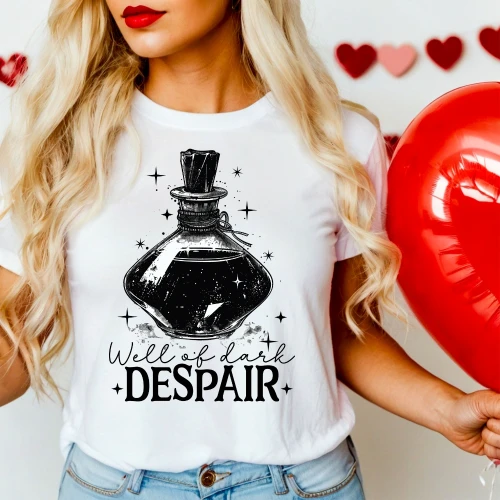 koszulka damska z nadrukiem.webp