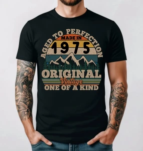 Męska czarna koszulka  AGED TO PERFECTION 1975