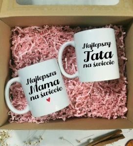 ZESTAW KUBKÓW DLA MAMY I TATY NAJLEPSZA MAMA I NAJLEPSZY TATA NA ŚWIECIE.webp