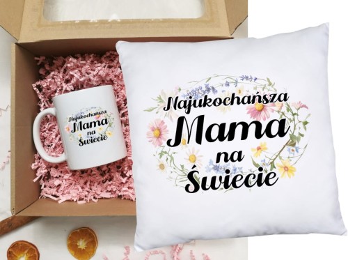 Poduszka i Kubek dla Mamy na prezent na Dzień Mamy.jpeg