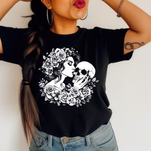 Damska czarna koszulka z czaszką