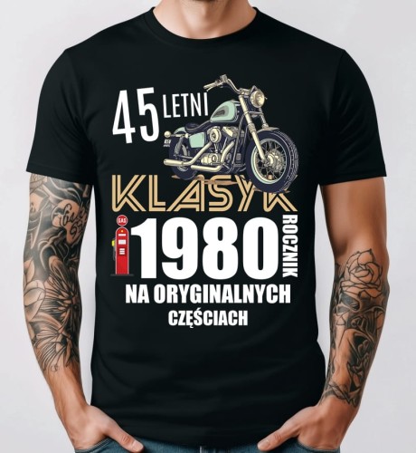 Koszulka na 45 urodziny z motorem dla motocyklisty.jpg