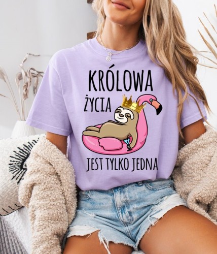 FIOŁKOWA KOSZULKA KRÓLOWA ŻYCIA JEST TYLKO JEDNA.jpg