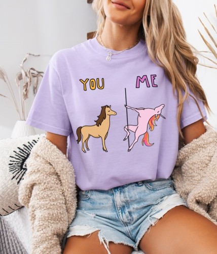 Fajna damska koszulka z jednorożcami.jpg