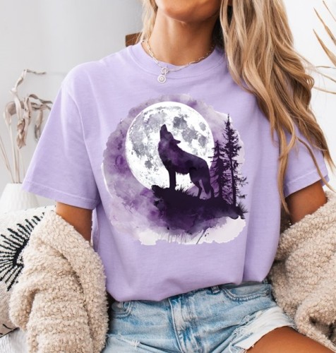 Fiołkowa damska koszulka z wilkiem.jpg