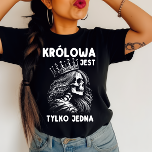 Czarna damska koszulka królowa jest tylko jedna.png