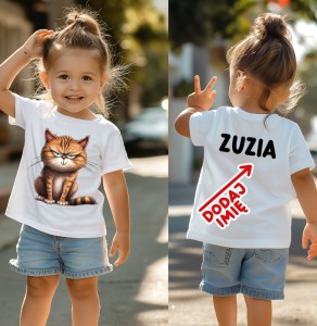 Koszulka dla dziewczynki z imieniem na plecach oraz misiem z przodu koszulki.jpg