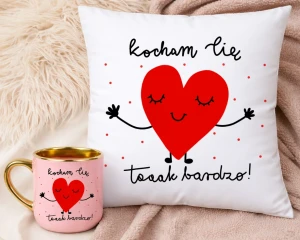 Prezent na walentynki dla dziewczyny kubek KOCHAM CIĘ TAAK BARDZO oraz poduszka kocham cię 