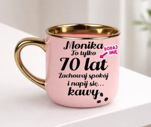Kubek na 70 urodziny z imieniem – personalizowany prezent dla niej