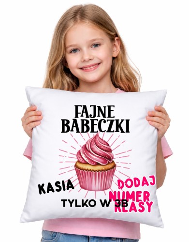 Puduszki  z imieniemdla koleżanek z klasy na Dzień Kobiet.jpg