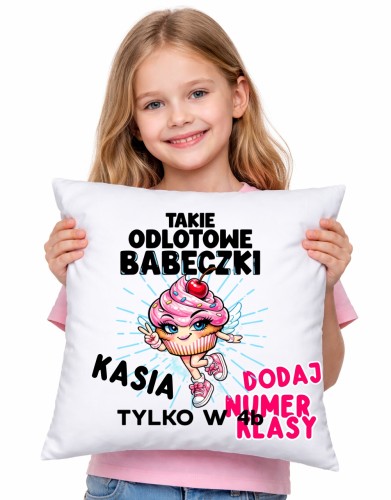 Puduszki  z imieniemdla koleżanek z klasy na Dzień Kobiet.jpg
