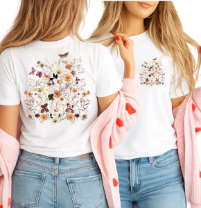 Damska koszulka w kwiaty - kwiaty103