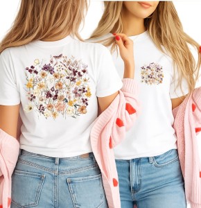 Damska koszulka w kwiaty - kwiaty104