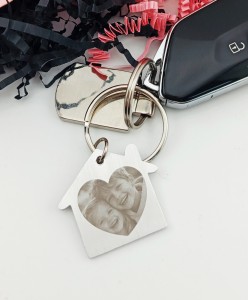 BRELOCZEK DLA MAMY NA PREZENT NA DZIEŃ MAMY.jpg